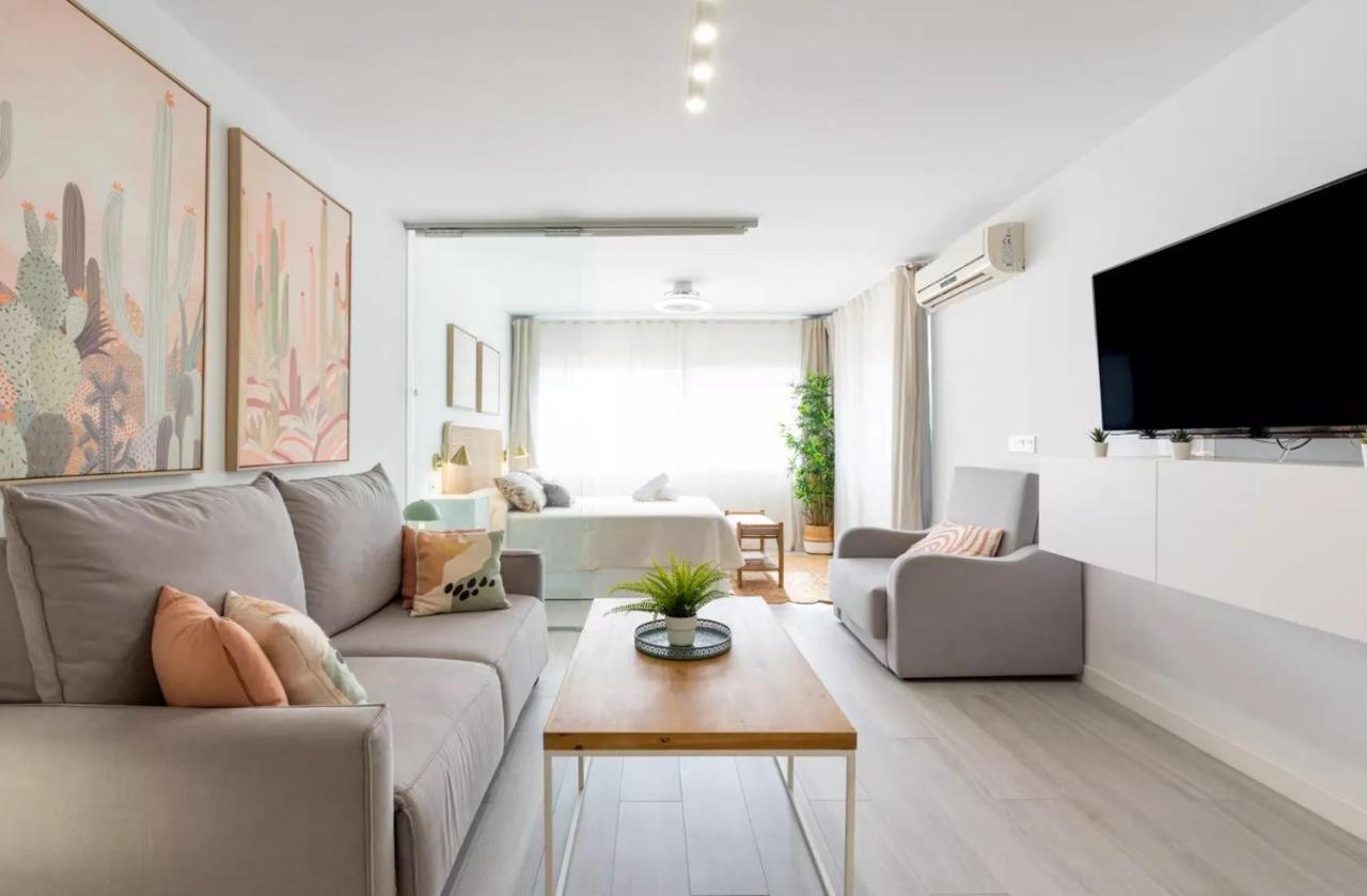 Апартаменты El Bajondillo Premium Loft Торремолинос Экстерьер фото